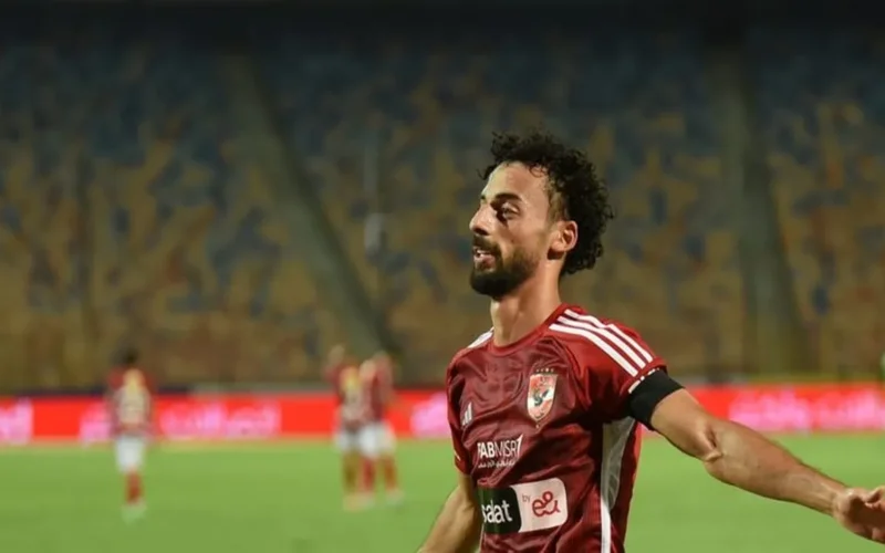 بند استعادة اللاعب.. تفاصيل صفقة انتقال أحمد عبد القادر لنادي الكرامة السوري